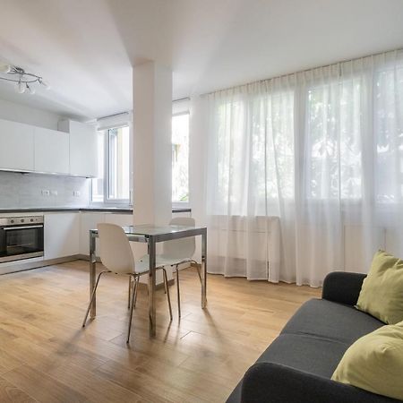 Bologna Suite Centre City Bagian luar foto