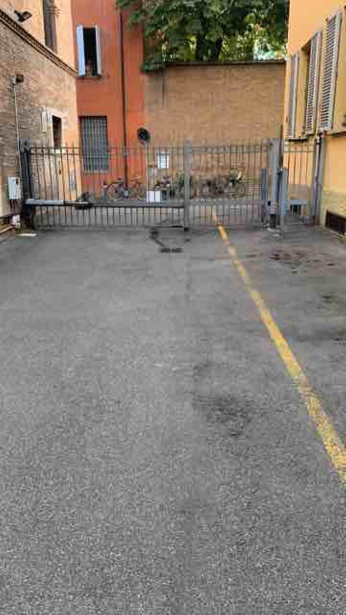 Bologna Suite Centre City Bagian luar foto